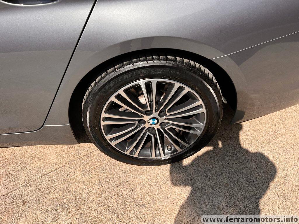 Bmw 520d xDrive Touring Luxury IVA ESPOSTA