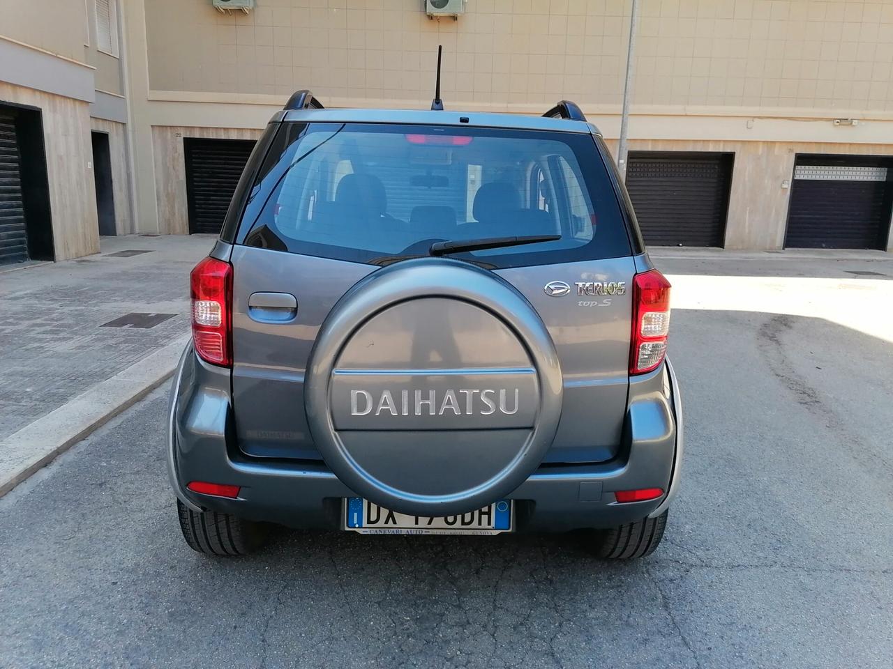Daihatsu Terios 1.5 BENZ/GPL 105CV 4x4