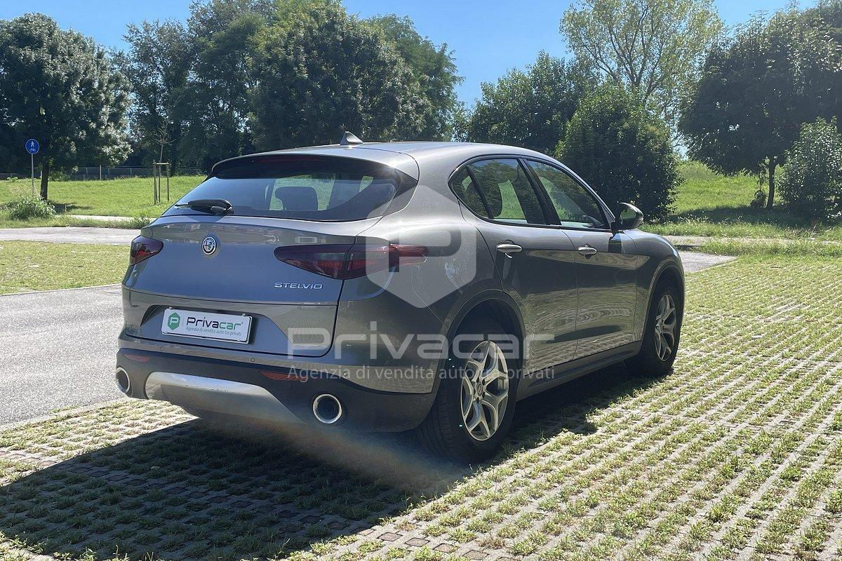 ALFA ROMEO Stelvio 2.2 Turbodiesel 210 CV AT8 Q4 Executive