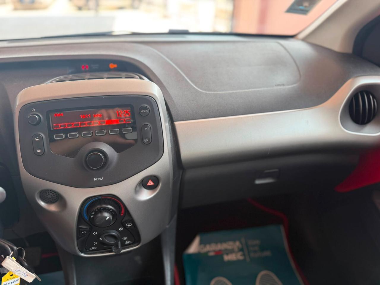 Toyota Aygo 1.0 VVT-i 72 CV 5 porte x-cool