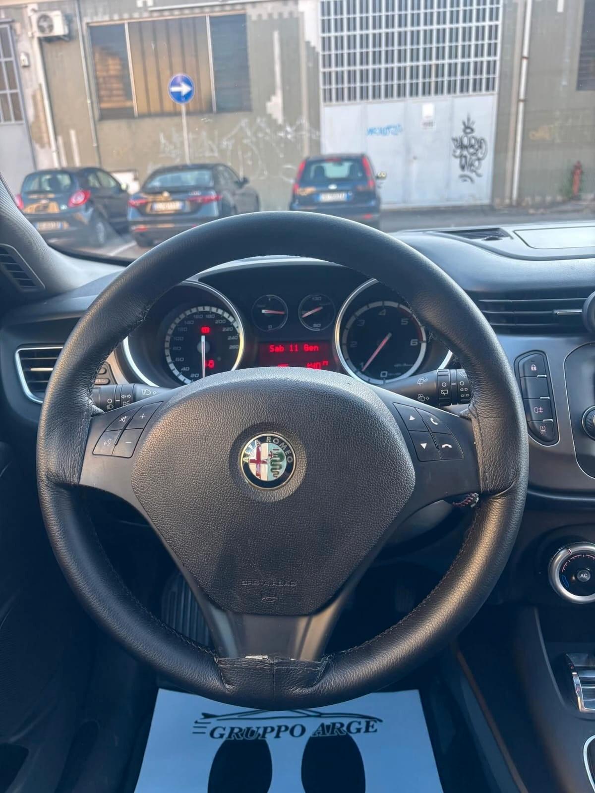 Alfa Romeo Giulietta 1.6 JTDm-2 120 CV Distinctive