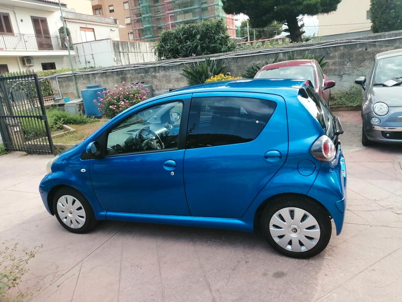 TOYOTA AYGO 1.0 68CV 2012 EURO5 FULL