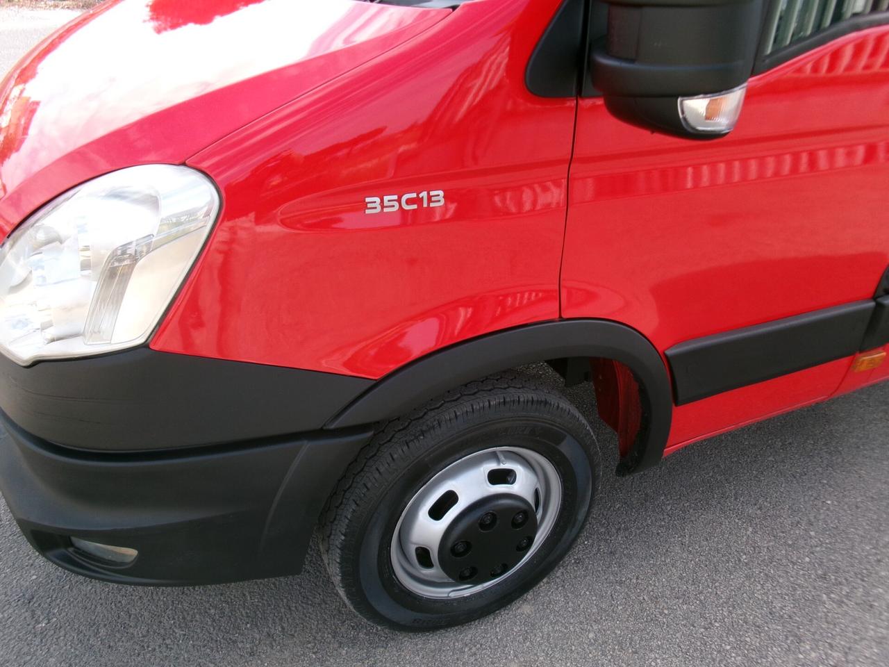 Iveco Daily 35C13 2.3 130CV EURO 5 DOPPIA CABINA 7P RIBALTABILE TRILATERALE