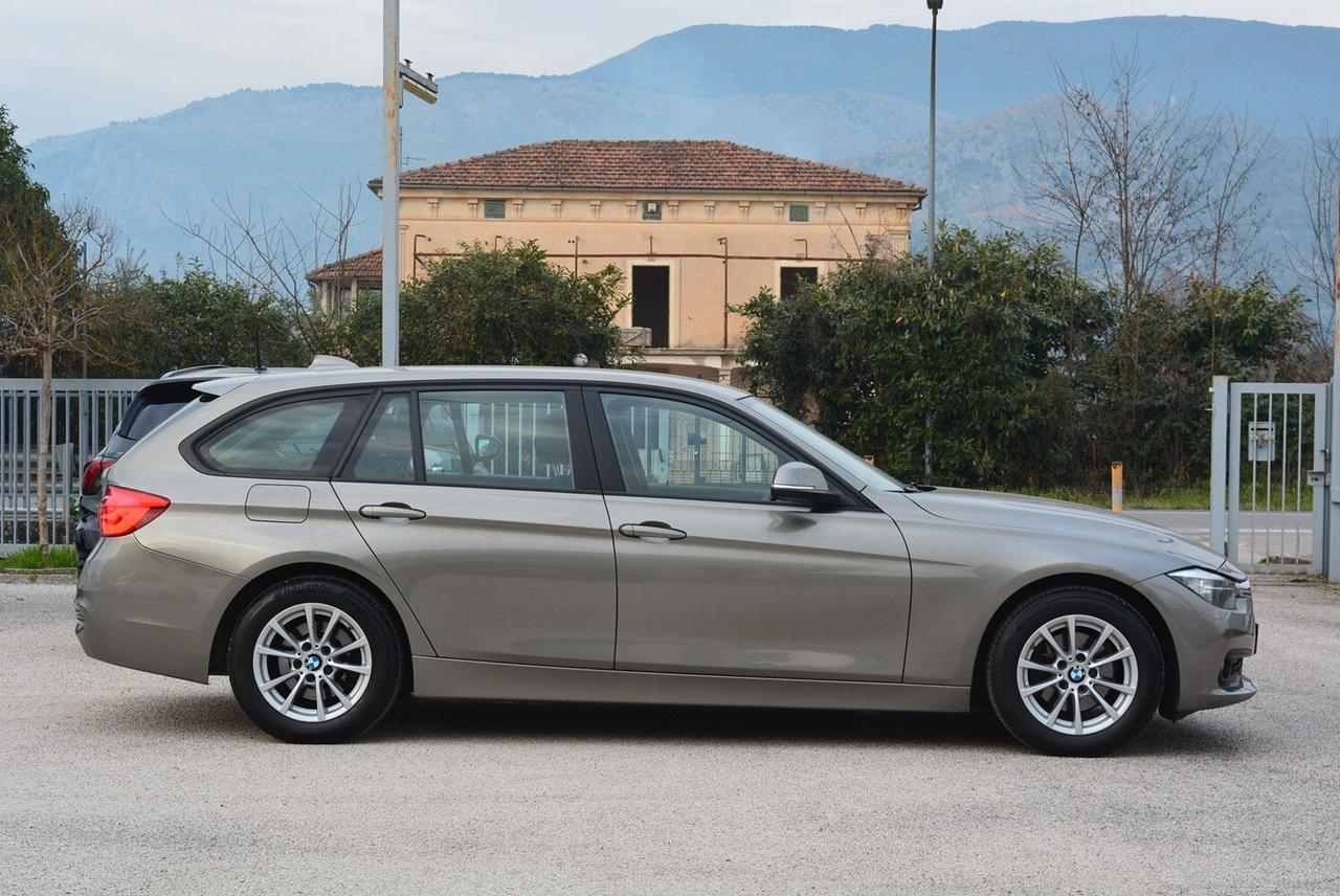 Bmw 318 318d Touring Business automatica