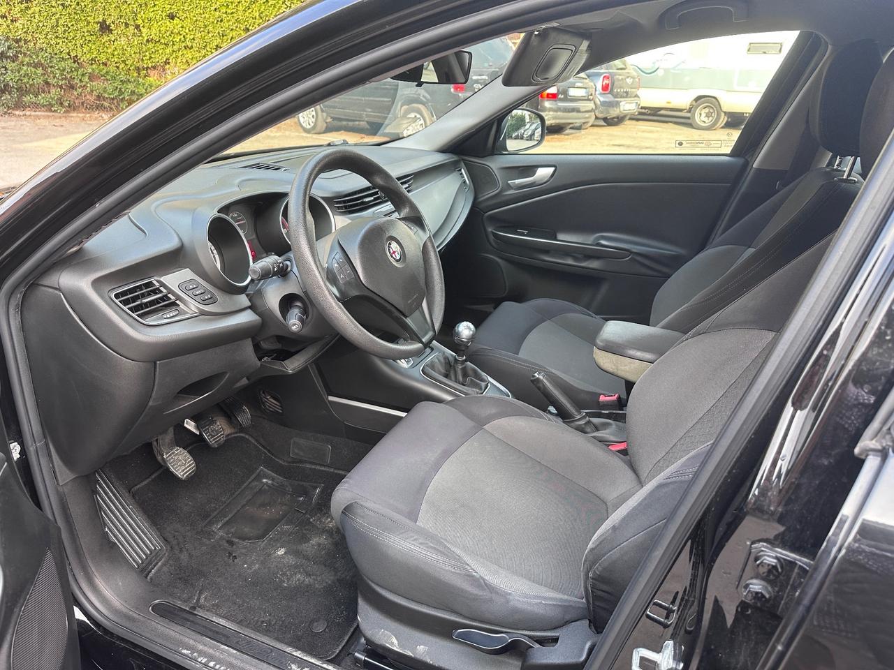 Alfa Romeo Giulietta 1.6 JTDm-2 105 CV Exclusive