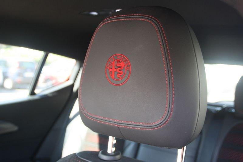 Alfa Romeo Tonale 1.3 280cv Plug in Hybrid AT6 Veloce Q4