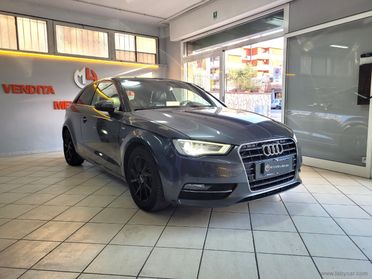 AUDI A3 2.0 TDI Stronic 150CV SLINE