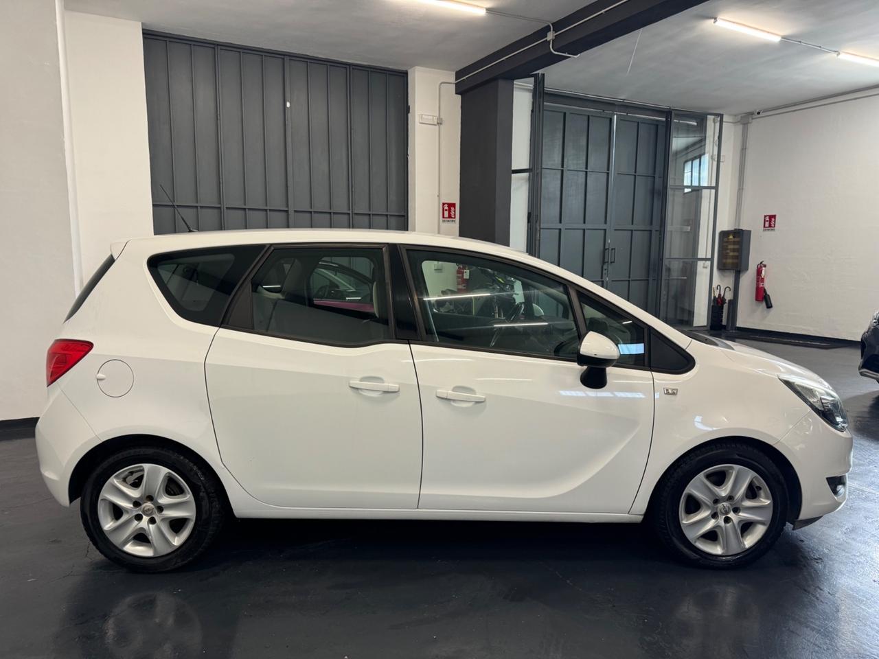 Opel Meriva 1.4 100CV Cosmo EURO 6! UNIPRO!