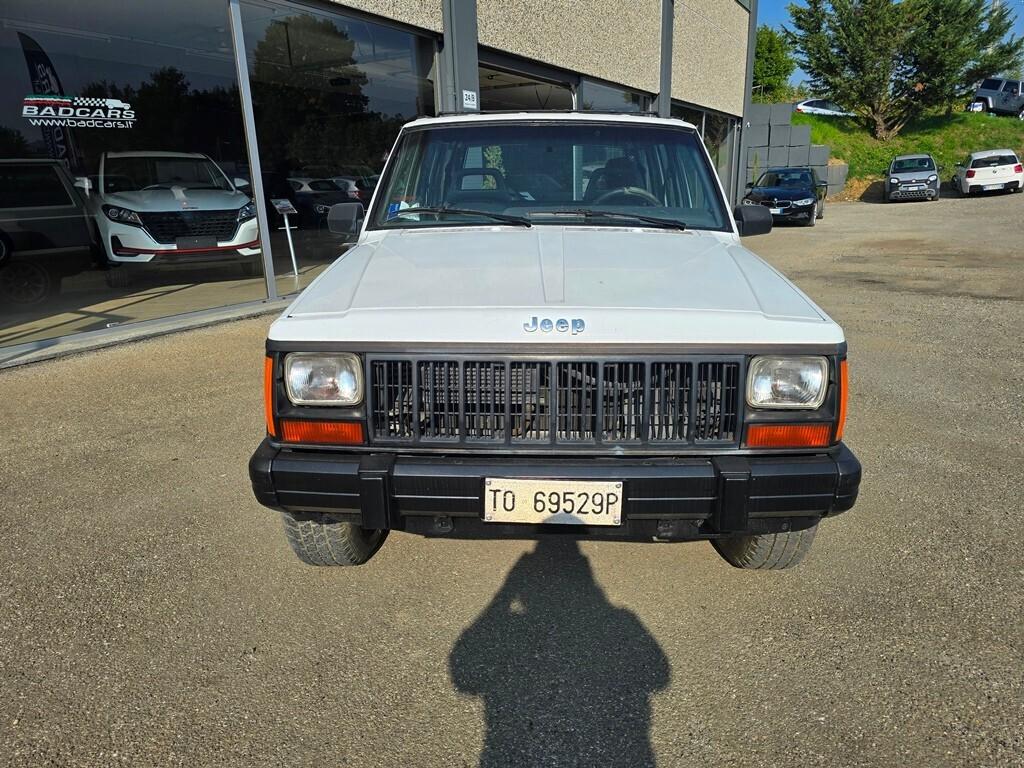 Jeep Cherokee 2.1 turbodiesel 5 porte Chief