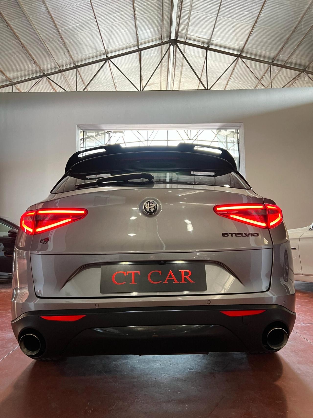 Alfa Romeo Stelvio ALFA ROMEO STELVIO 2.2 Turbodiesel 180 CV