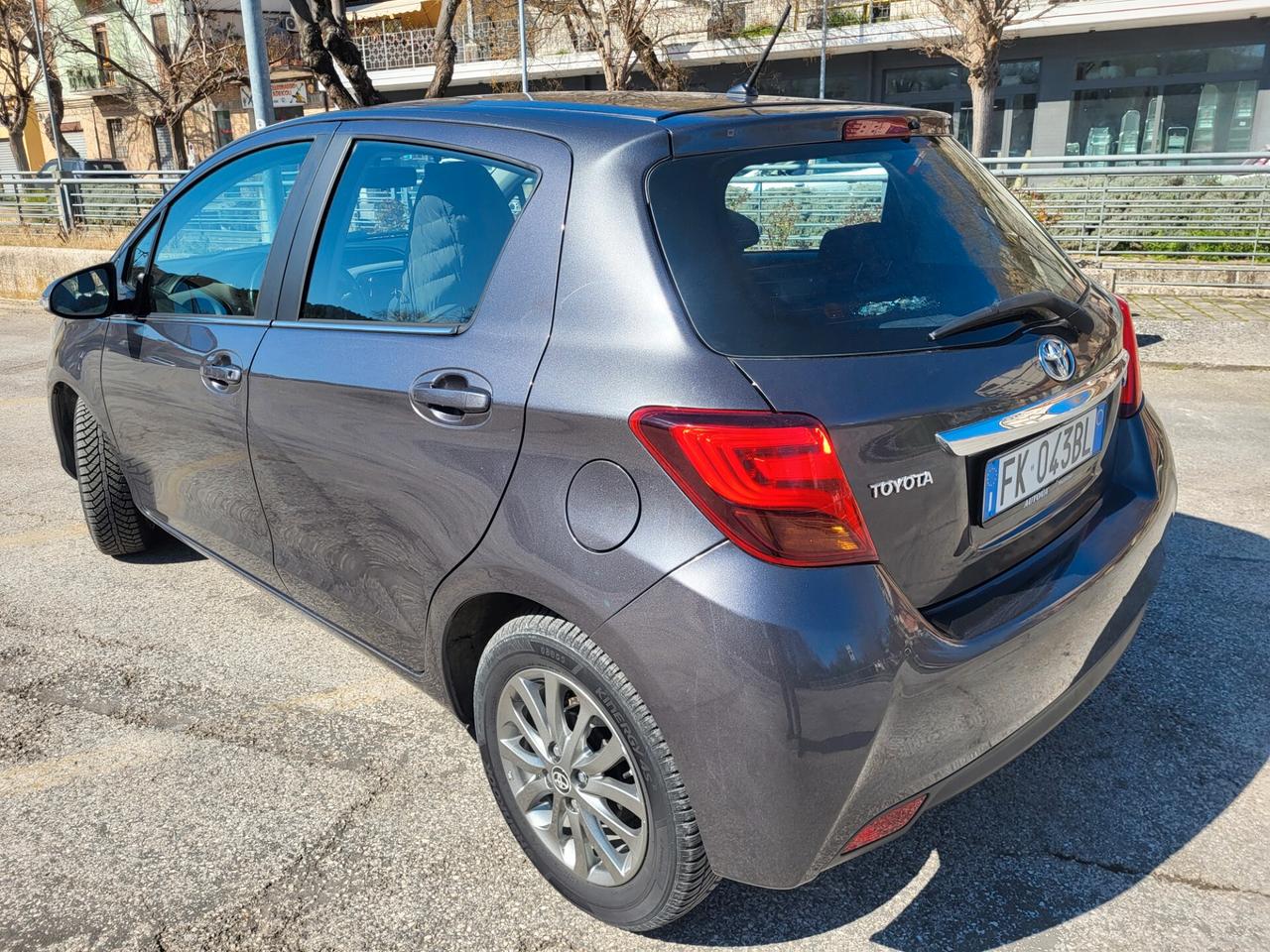 TOYOTA YARIS 1,4 D-EURO 6B-UNICA PROPRIET-FOTO REVISIONI