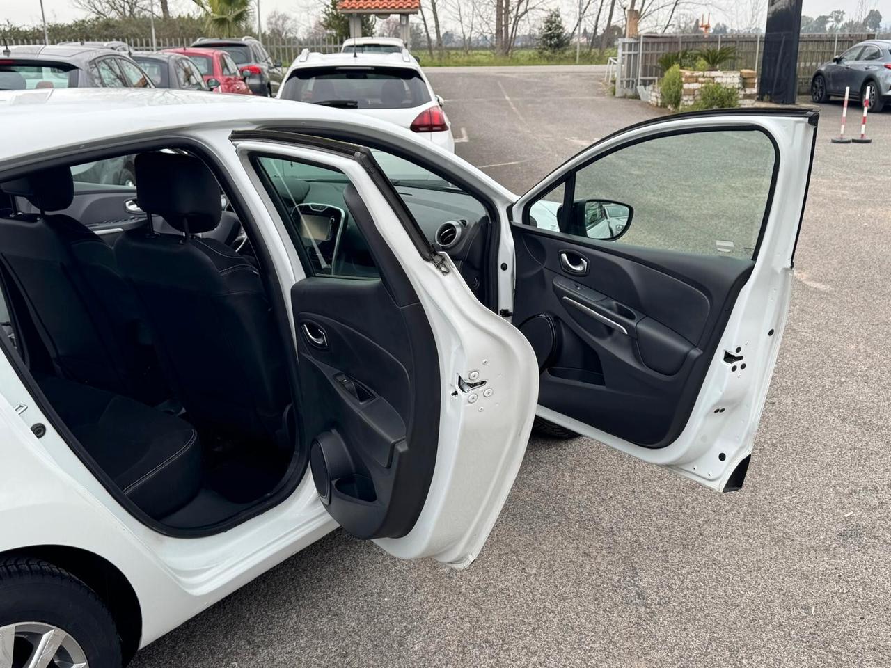 Renault Clio 1.2 GPL (SCADENZA 2035) 75CV 5P 2015