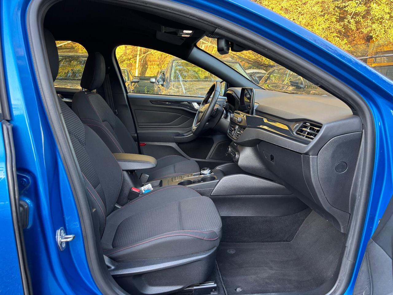 Ford Focus 1.5 tdci 120 CV automatica 5p. ST-Line