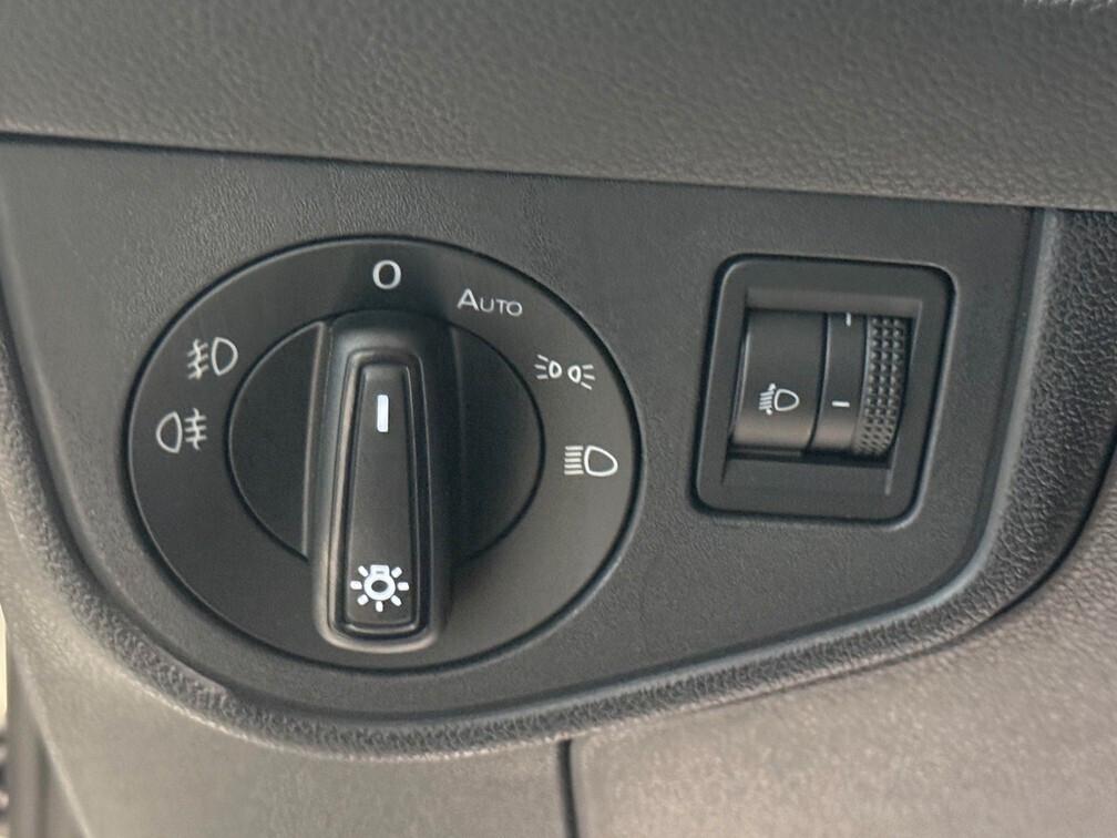Volkswagen Polo 1.0 tsi Style 95cv Led Nav App conn cam 15" Neopat