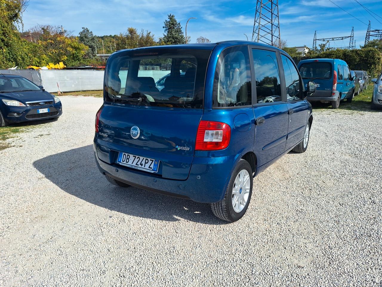Fiat Multipla 1.6 16V Natural Power Emotion 6 POSTI NEOPATENTATI