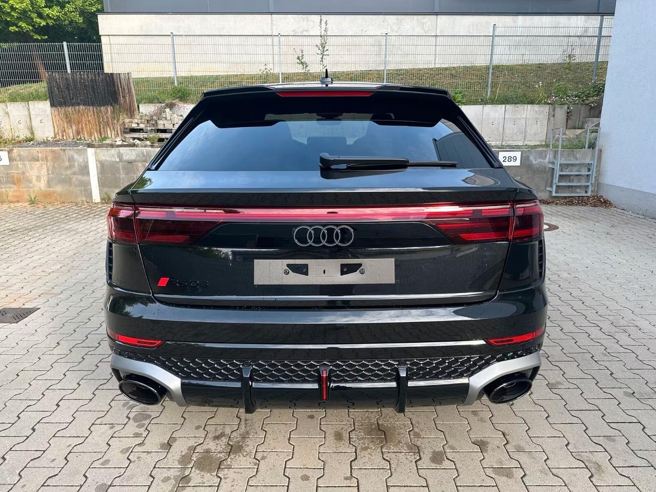 Audi Q8 RS TFSI V8 quattro tiptronic Performance 640 CV