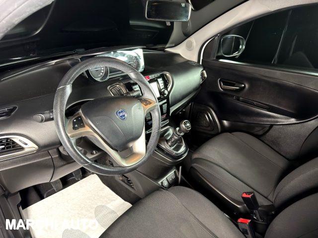 LANCIA Ypsilon 1.0 FireFly 5 porte S&S Hybrid Ecochic Gold