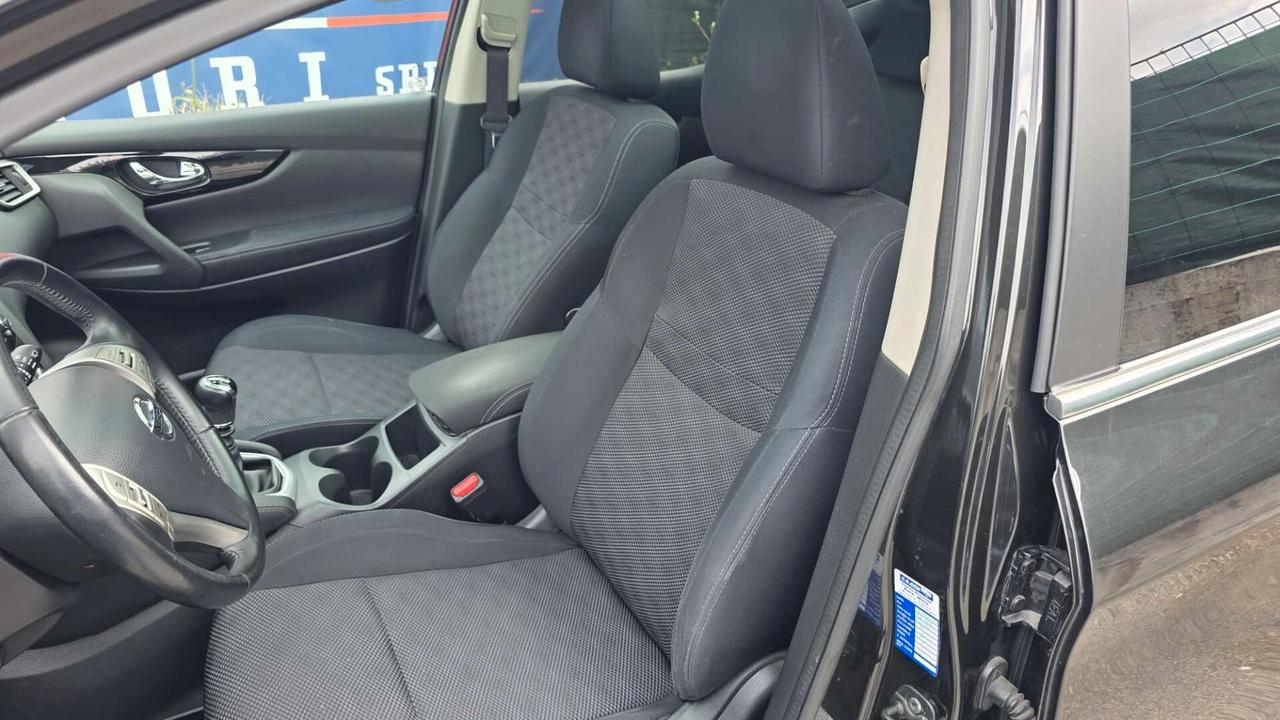 Nissan Qashqai 1.5 dCi Tekna Tetto Telecamera
