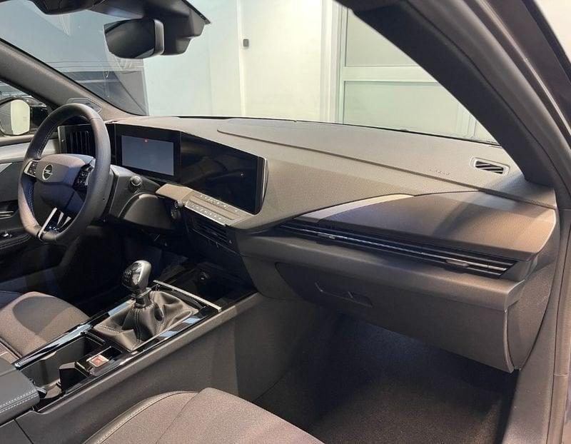 Opel Astra 1.2 Turbo 130 CV GS
