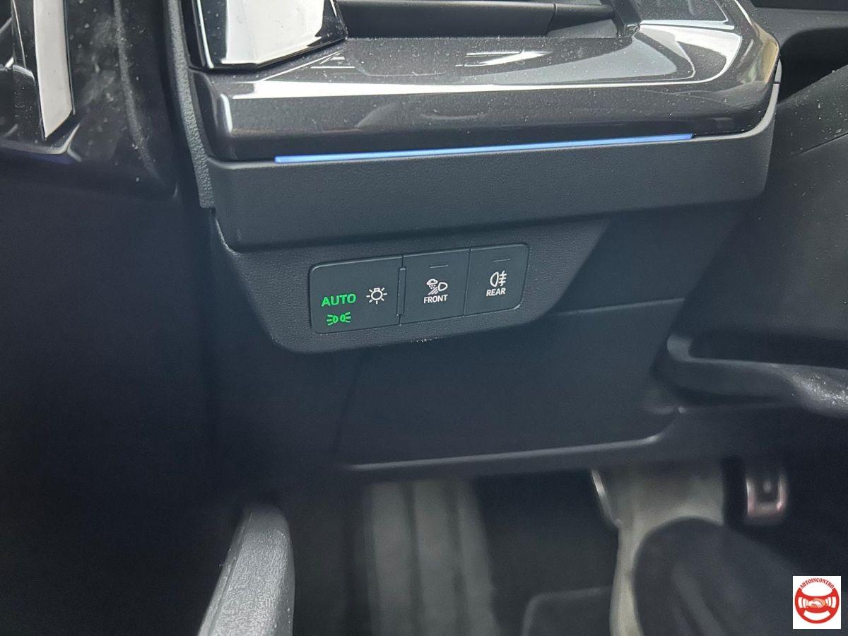 AUDI - Q4 e-tron - Q4 SPB 50 e-tron quattro S line edition