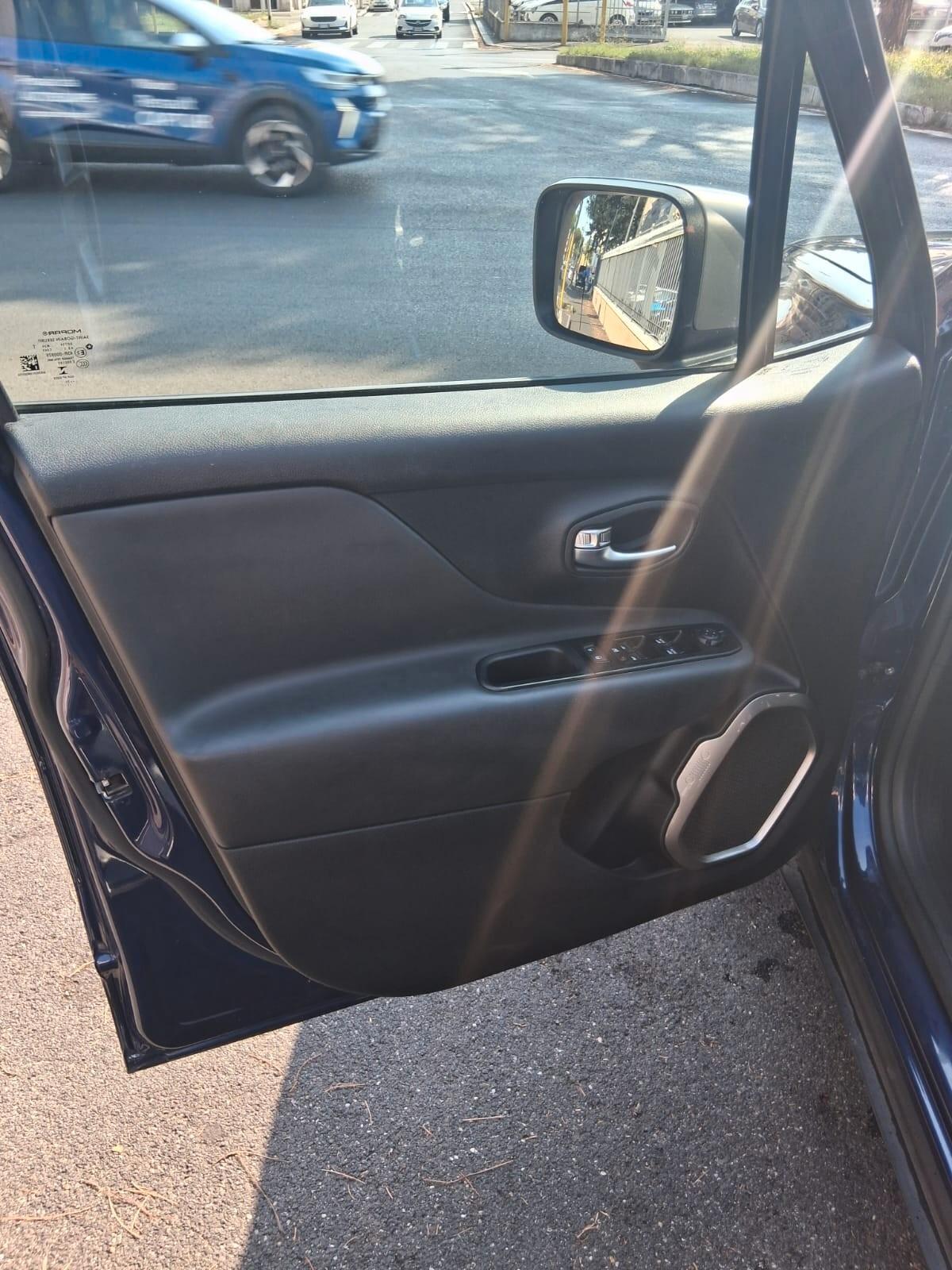 Jeep Renegade 1.3 T4 DDCT Limited