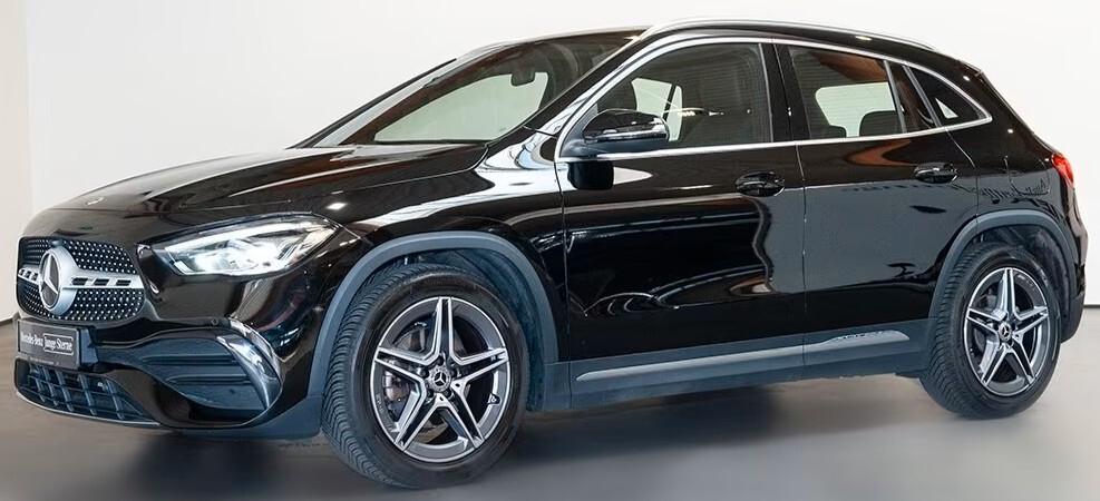 Mercedes-benz GLA 200 Automatic AMG - KAMERA LED APPLE CAR PLAY