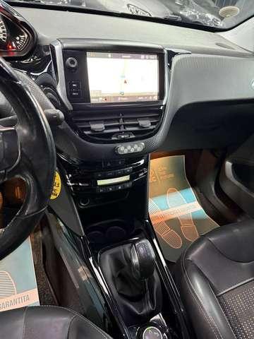 Peugeot 2008 Benzina Neopatentati Distribuzione Ok