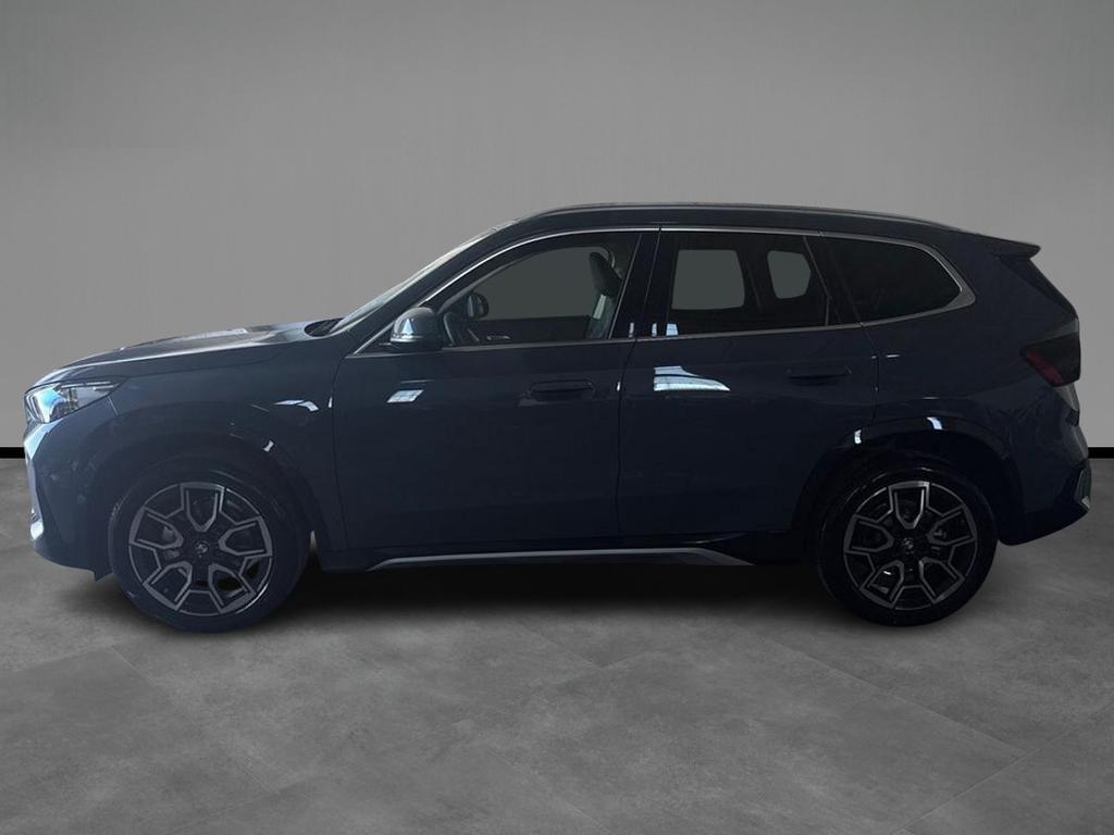 BMW X1 18 i X-Line sDrive DCT
