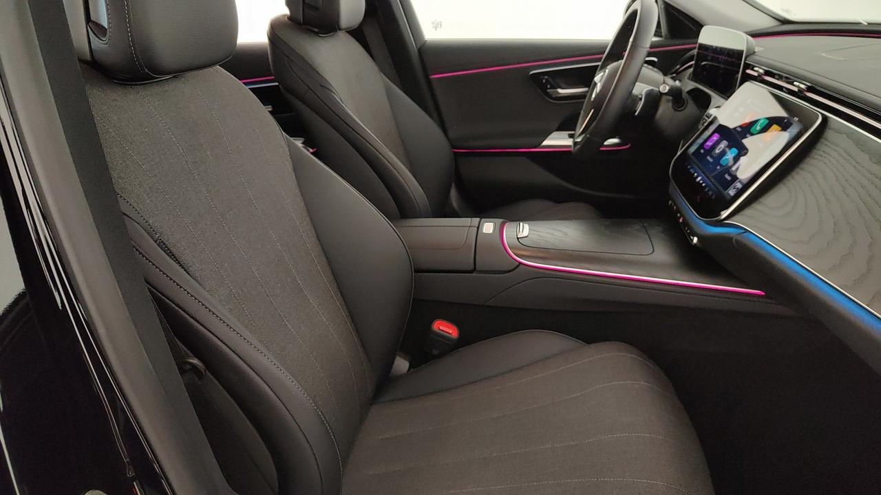 Mercedes-Benz E 220 d Advanced auto
