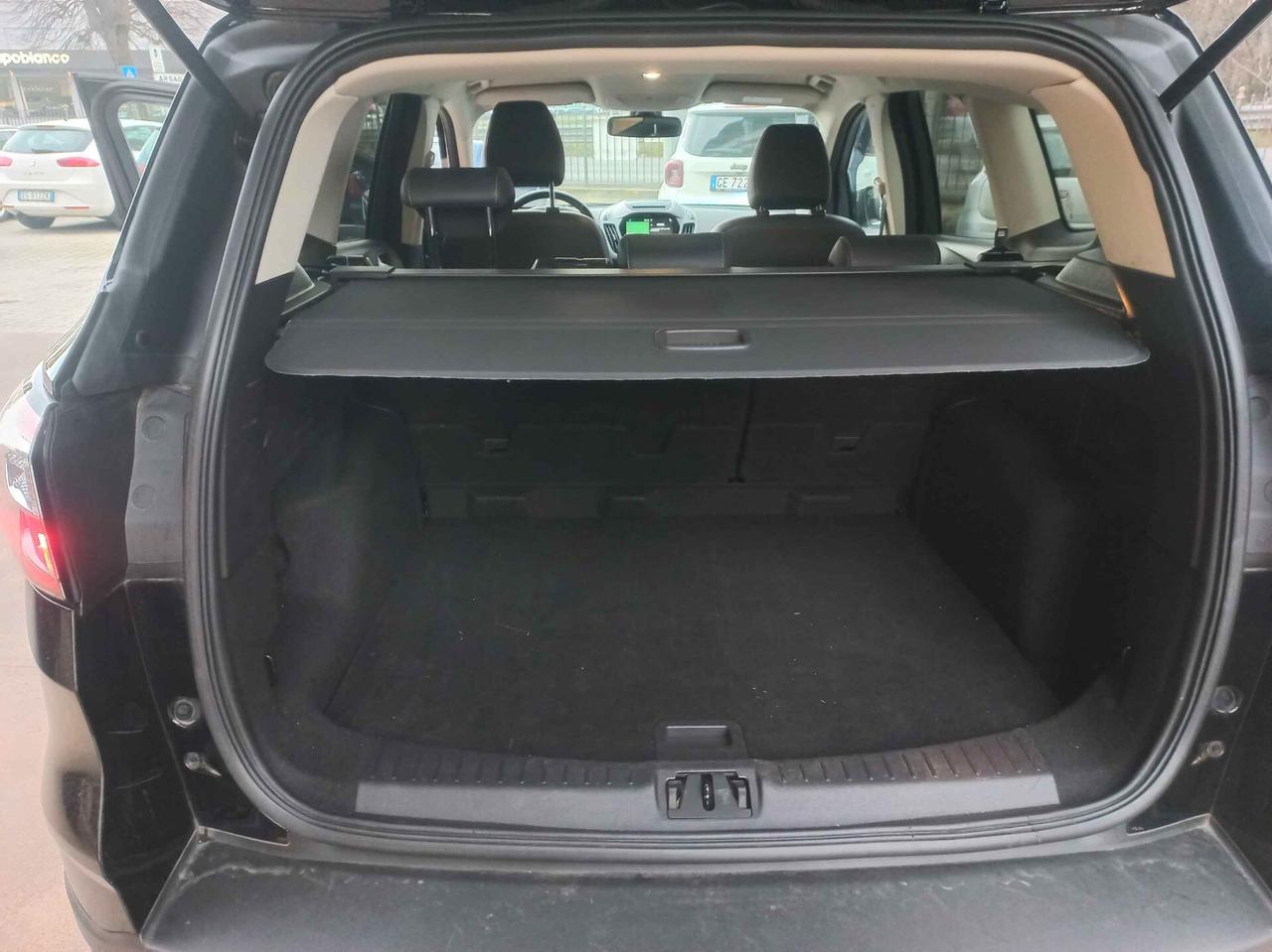 Ford Kuga 2.0 TDCI 150 CV S&S 4WD Titanium Powershift Business