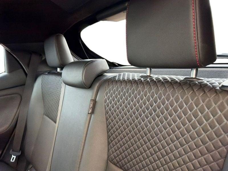 Toyota Yaris Yaris 1.5h Premiere