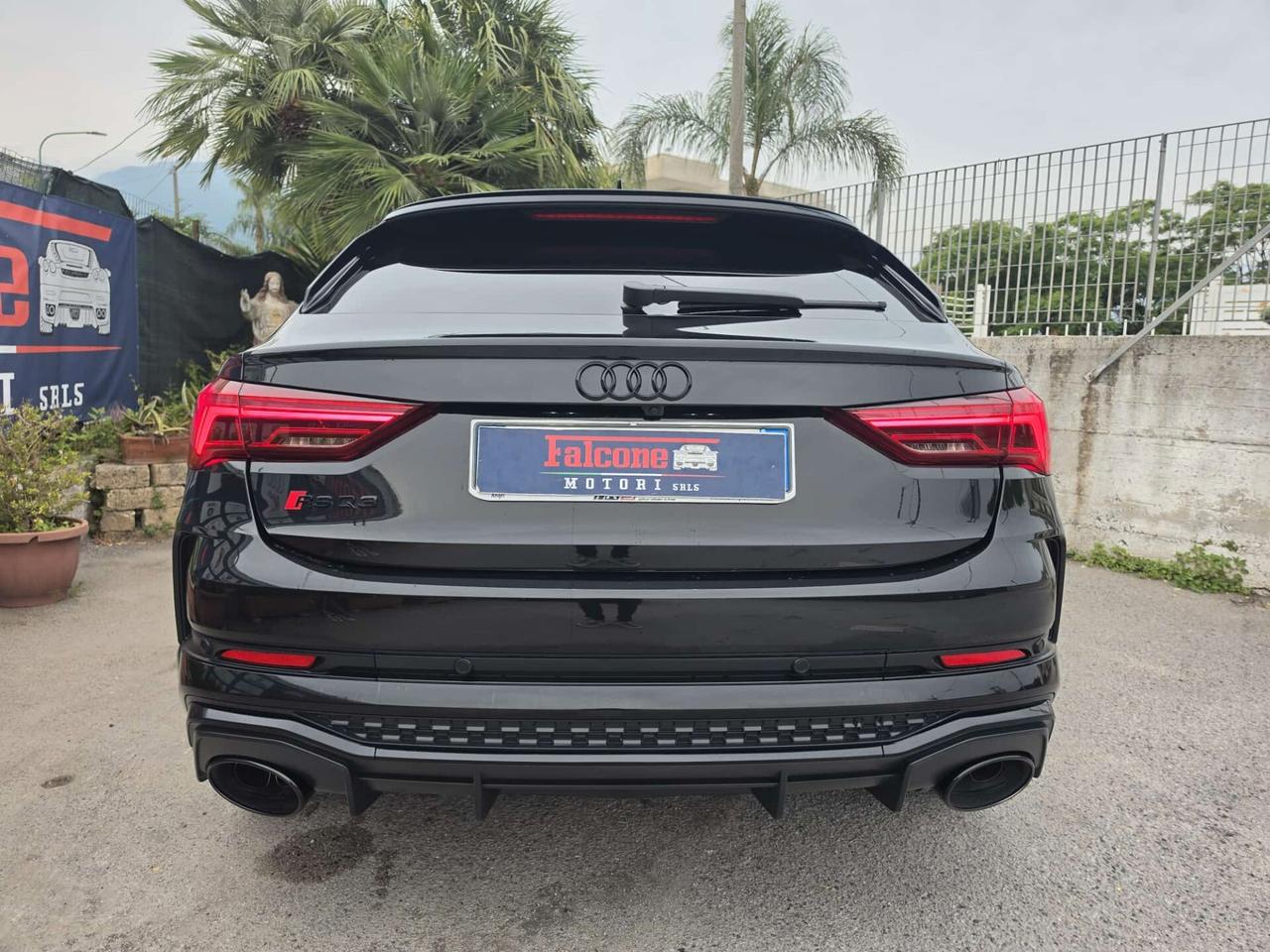 Audi RSQ3 SPORTBACK TOTAL BLACK FULL