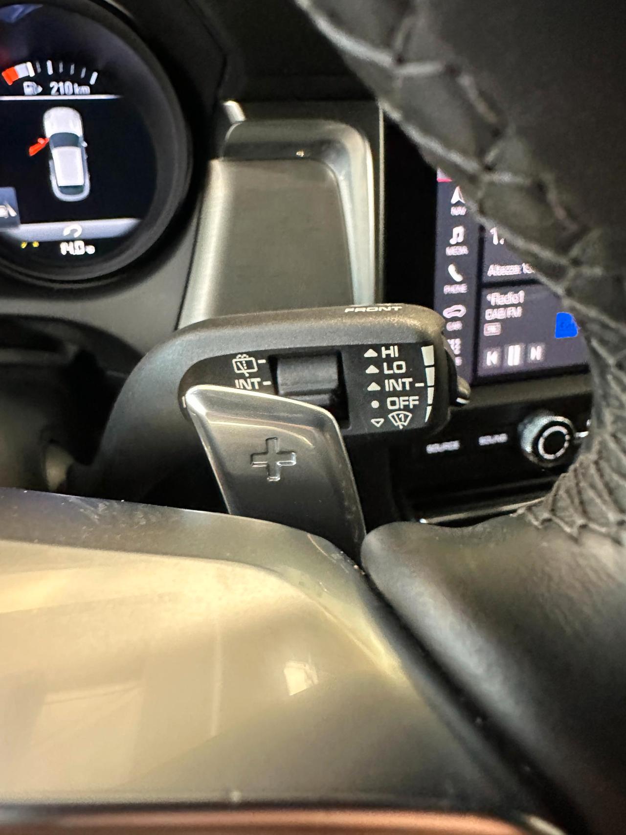 Porsche Macan 2.0 PDK-21"-Keyless-Camera-PASM-Sport Chrono