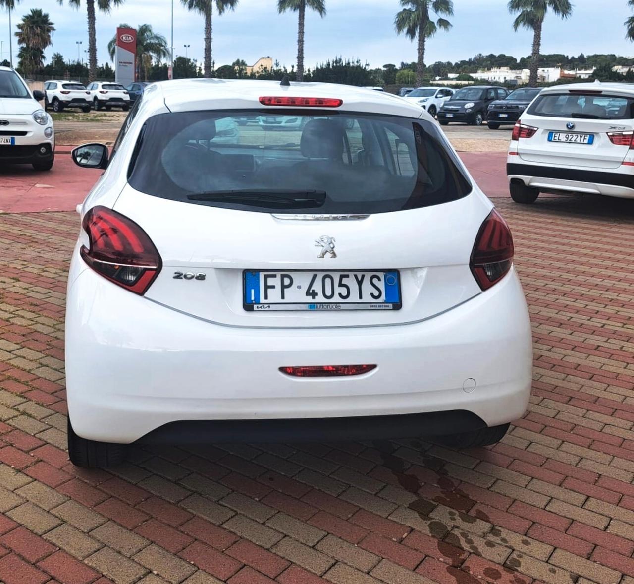 Peugeot 208 BlueHDi 75 5 porte Allure