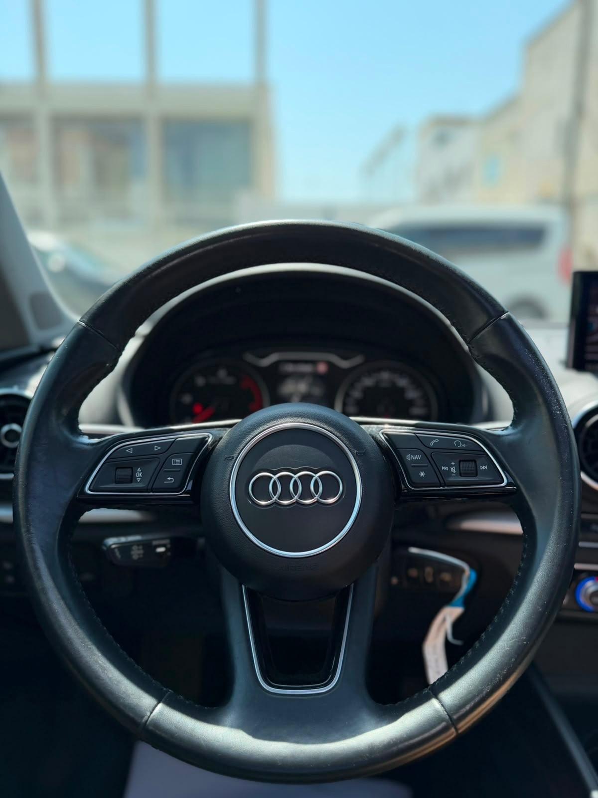 Audi A3 SPB 1.6 TDI 116 CV S tronic-2017 TETTO/LED/PELLE