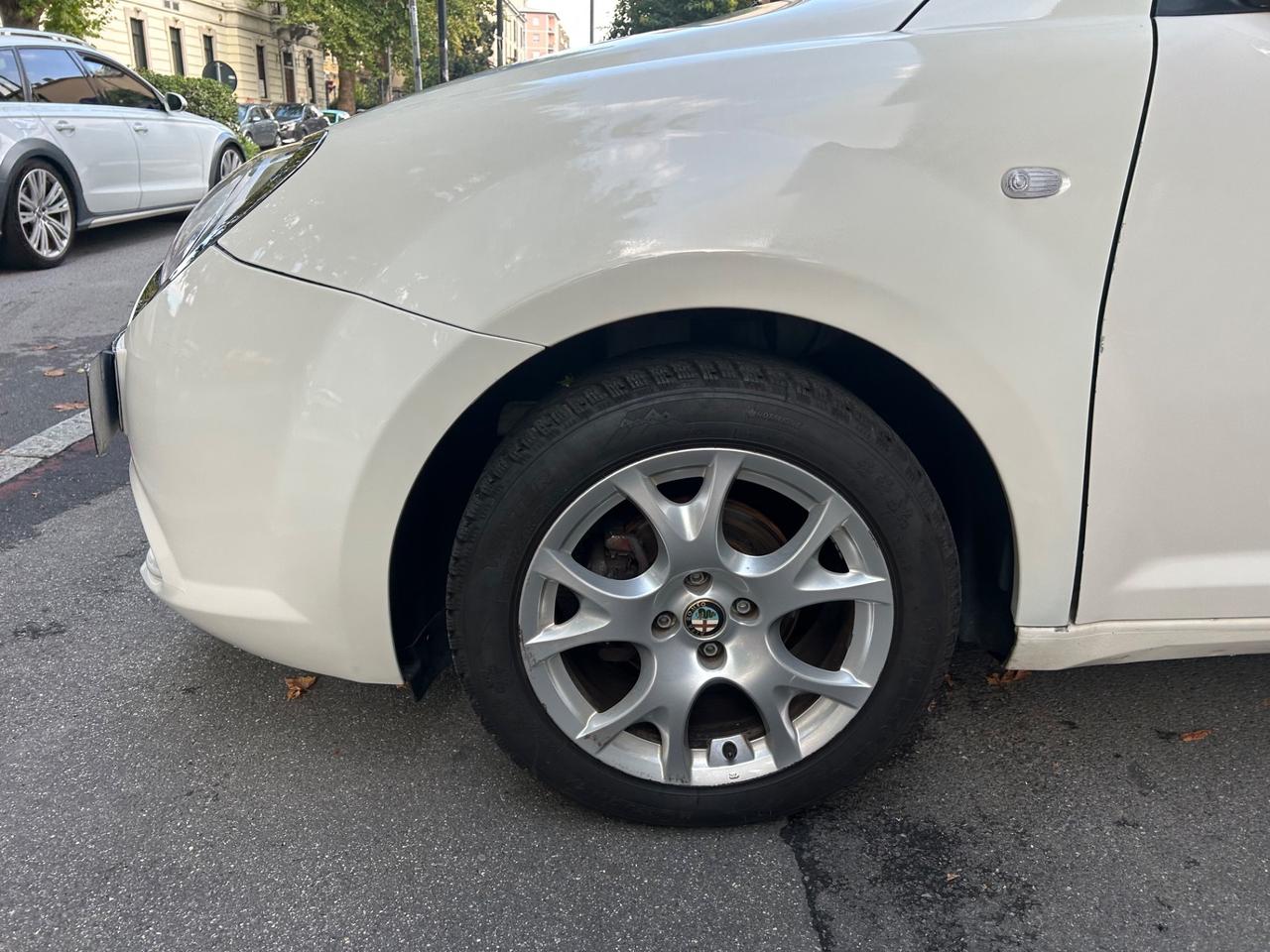 Alfa Romeo MiTo 1.4 78cv Progression EURO 5 | NEOPATENTATI!!!