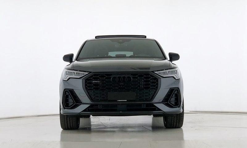 Audi Q3 SPB 40 TDI quattro S tronic Identity Black