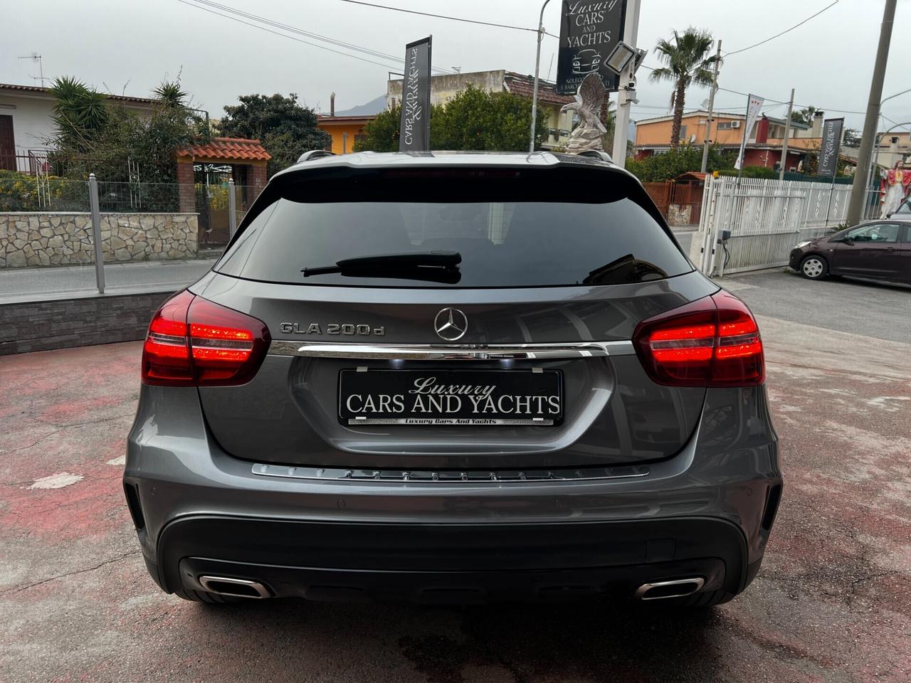 Mercedes-benz GLA 200 D-AUTO-AMG-2019- FULL