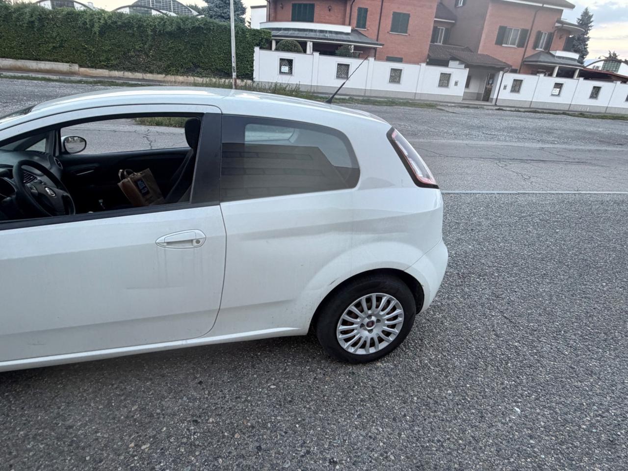 Fiat Punto 1.3 MJT II 75 CV 3 porte Lounge