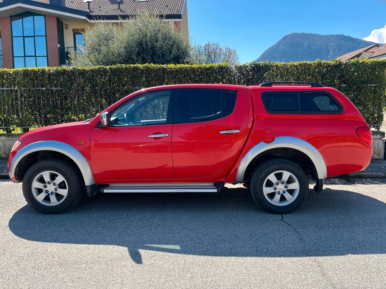 Mitsubishi L200 2.5 DI-D/136CV Club Cab Insport