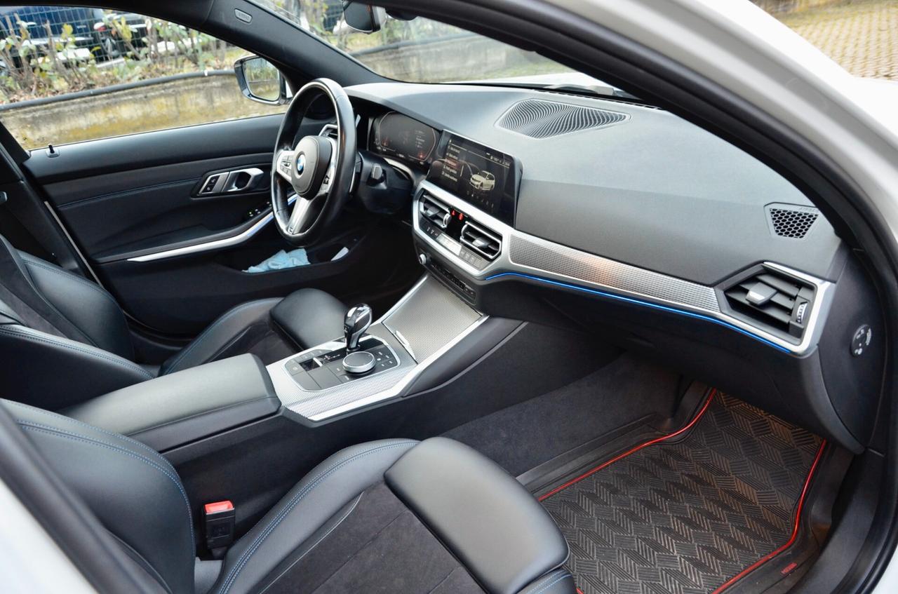 BMW 320i TOURING MSPORT 184cv AUTO, UFF ITALIANA, EURO 6D, TETTO, FULL LED, RETROCAMERA, PERMUTE