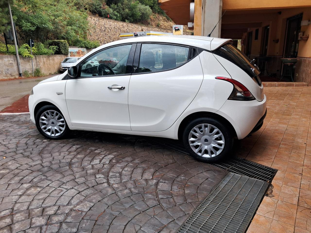 Lancia Ypsilon 1.3 MJT 16V 95 CV 5 porte S&S Gold