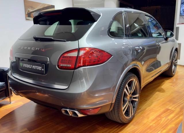 PORSCHE Cayenne 3.0 Diesel 250CV Platinum Edition