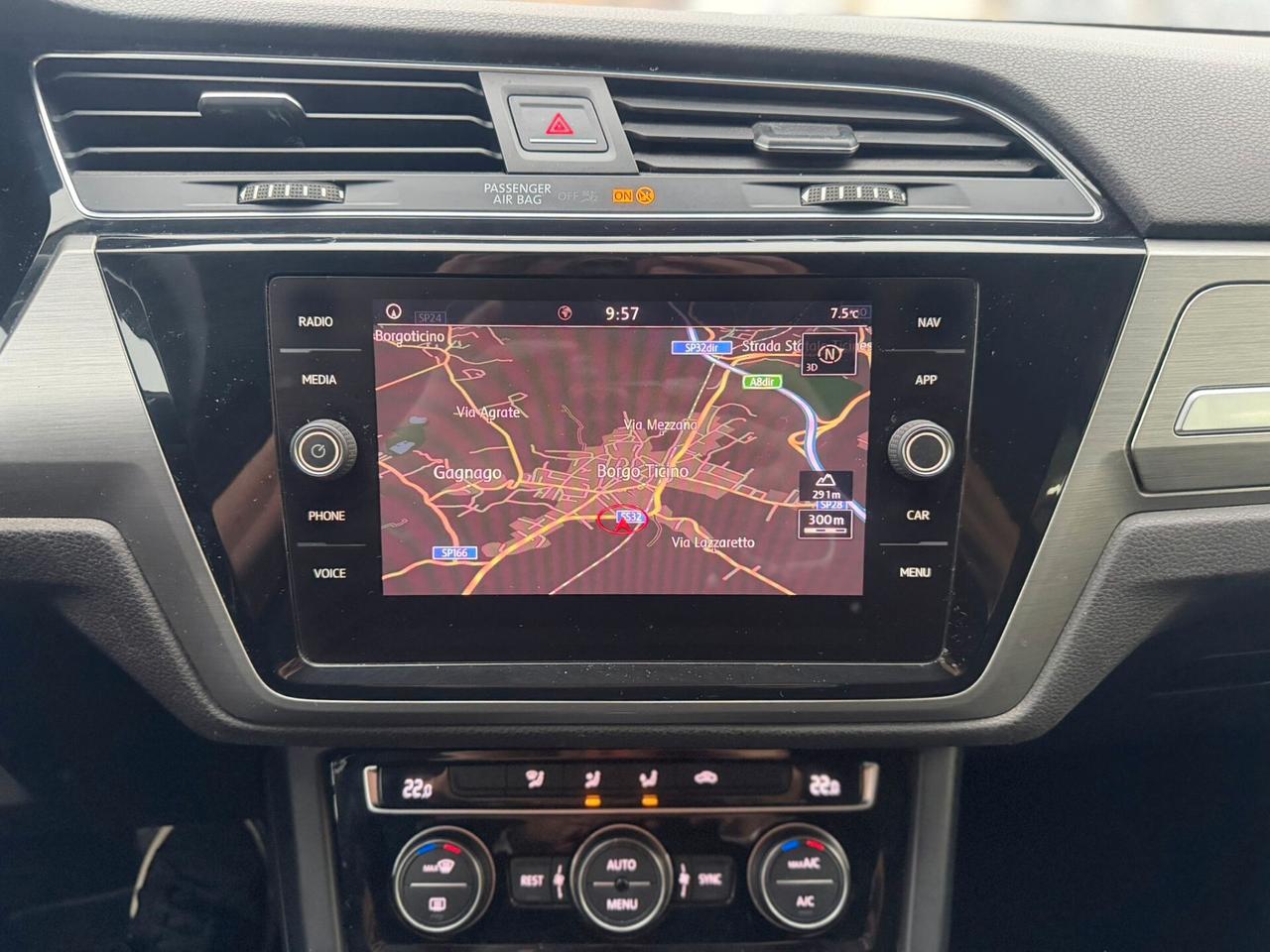 Volkswagen Touran 1.6 TDI 115 CV SCR DSG Executive BlueMotion Tech.