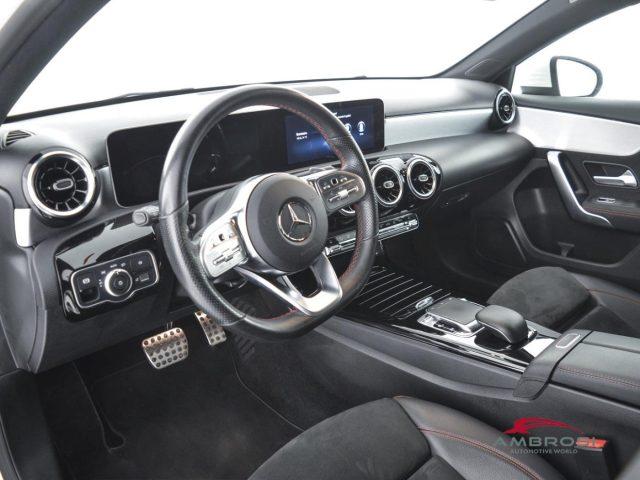 MERCEDES-BENZ CLA sse A 180 d Automatic Premium