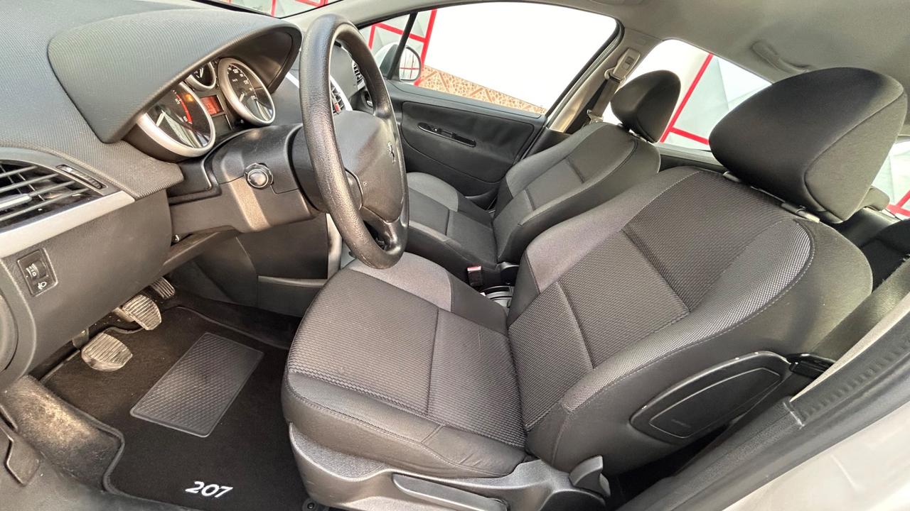 Peugeot 207 1.4 HDi 69cv