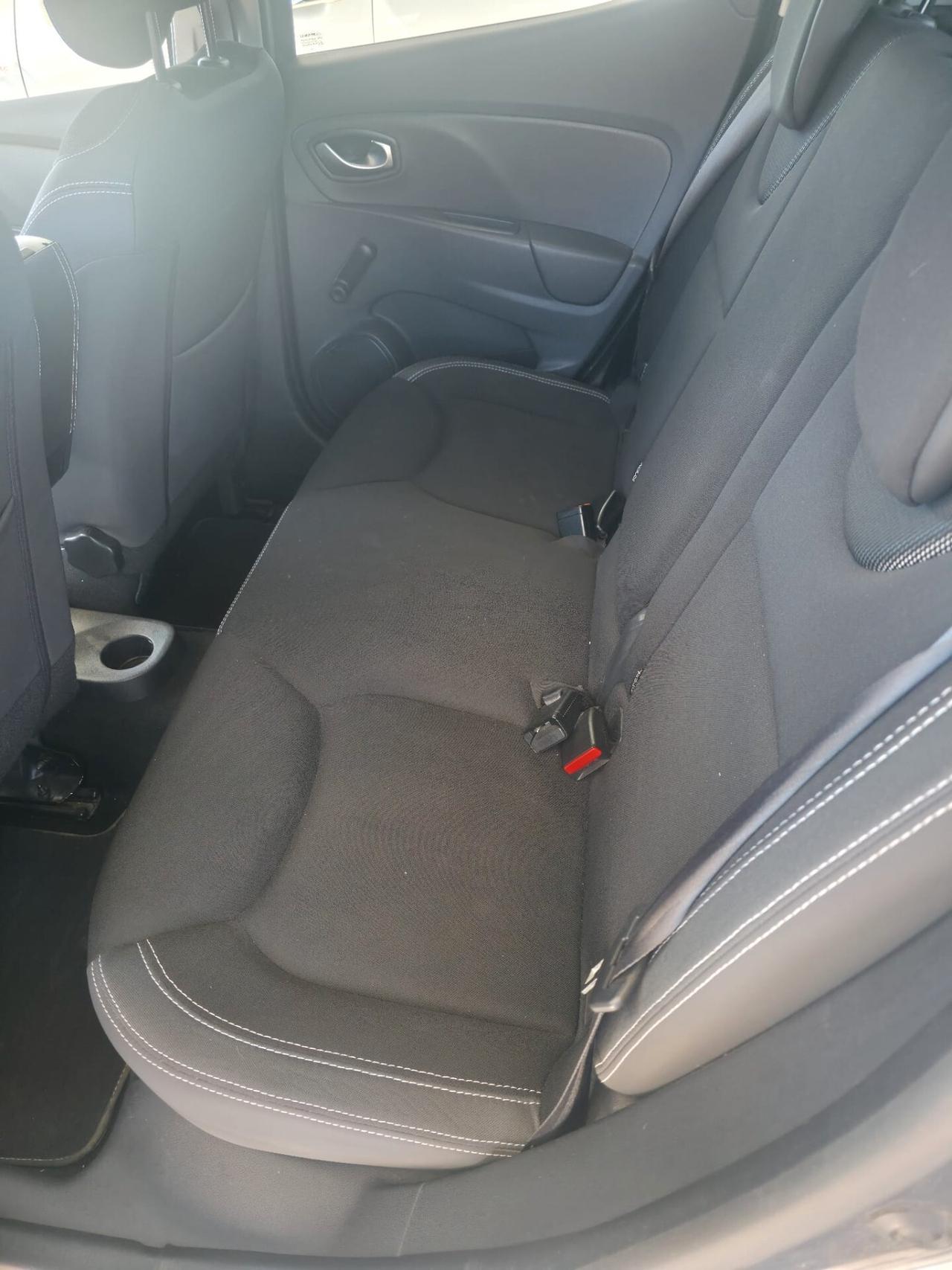 Renault Clio dCi 8V 75 CV 5 porte Moschino Life