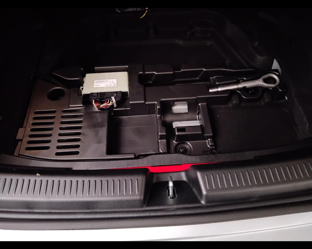 Mercedes-Benz Classe A - W177 2023 - A 180 d AMG Line Advanced Plus auto