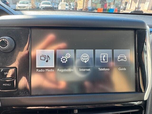 Peugeot 208 1.4 HDi 68 CV 5 porte Active