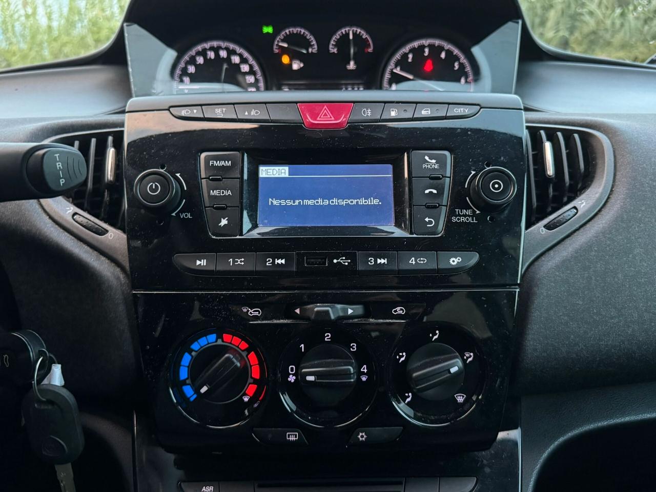 Lancia Ypsilon 1.2 69 CV 5 porte GPL Ecochic Gold